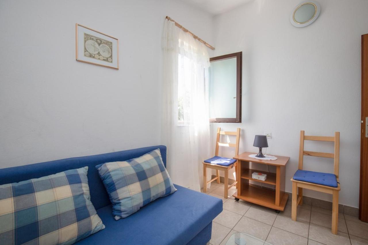 Apartments Brankica 万塔西西 外观 照片